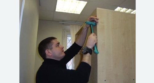 Разборка и сборка мебели в офисе. Нижний Тагил